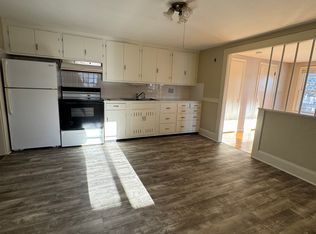 64 Lyman St #2L, South Hadley, MA 01075