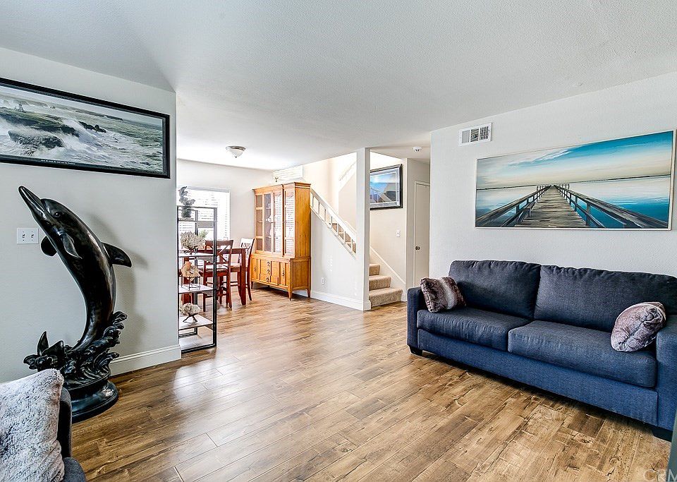 1st image of 3057 W Cheryllyn Ln #37