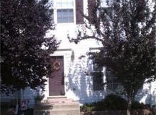 15741 London Pl, Dumfries, VA 22025