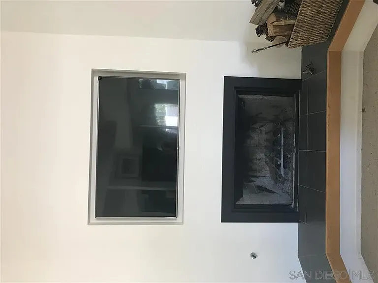 1586 De Anza Dr — Photo 5