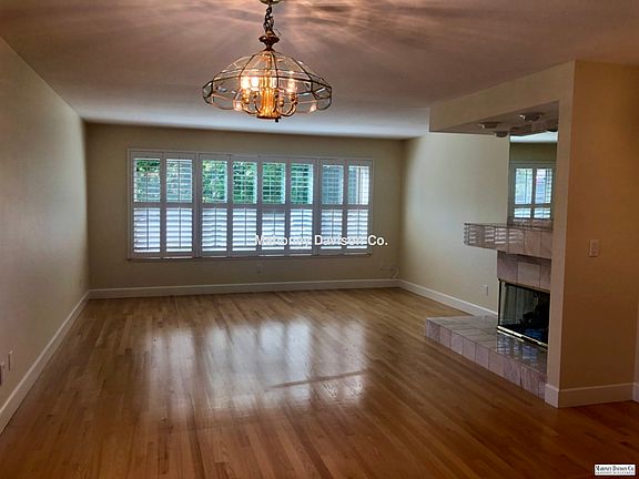 5th image of 432 Yosemite Ct