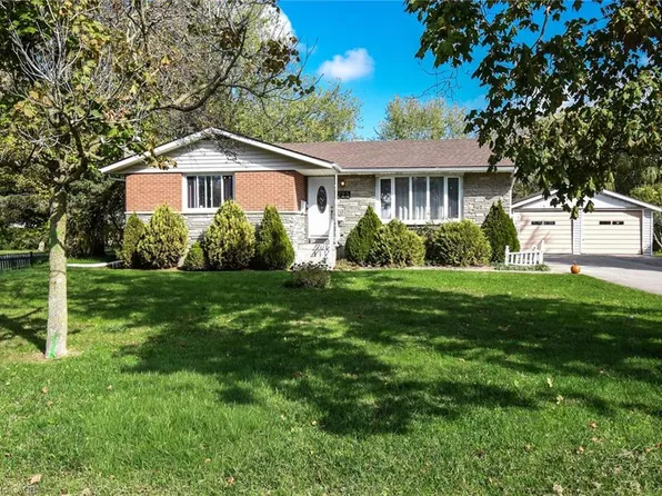 725 Cross St W, Haldimand County, ON N1A 1N6