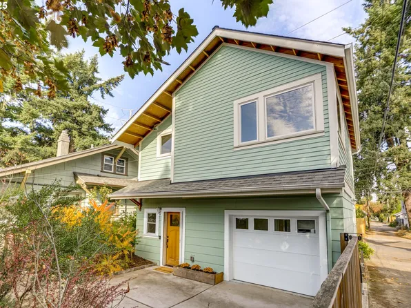5264 NE Mallory Ave #B, Portland, OR 97211