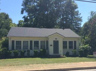 908 E Main St, Seneca, SC 29678