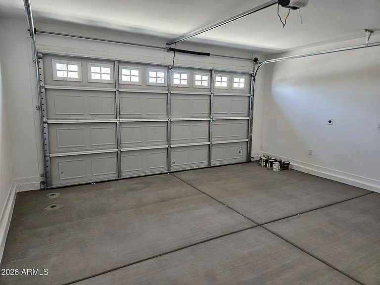 8310 E Prairie Ave — Photo 34