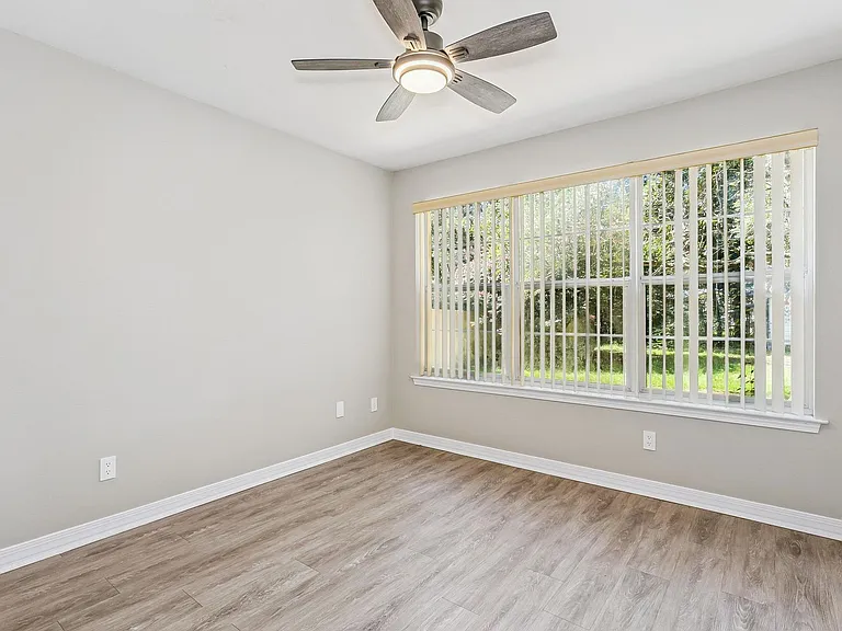 3780 Nobles St — Photo 15