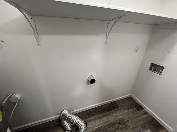 4th image of 1611 Payne Ave