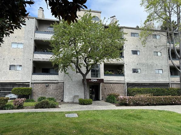 25850 Kay Ave APT 328