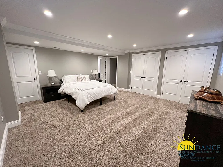 132 Sotir St NW — Photo 13