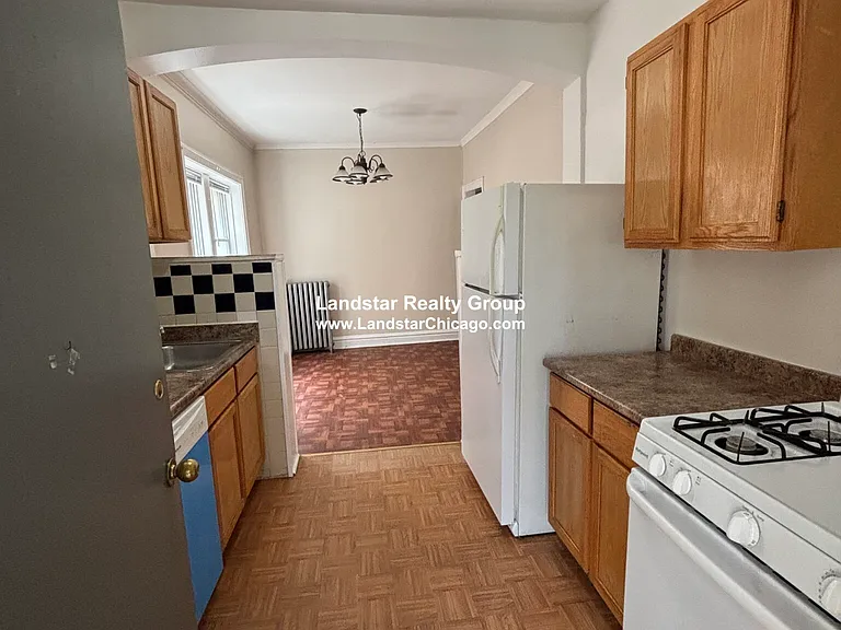 4931 N Whipple St #2E — Photo 13