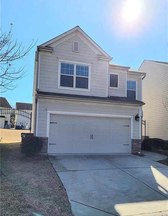 1st image of 76 Greenfield Dr