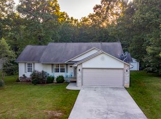 1633 Sunset Ridge Dr, Crossville, TN 38571
