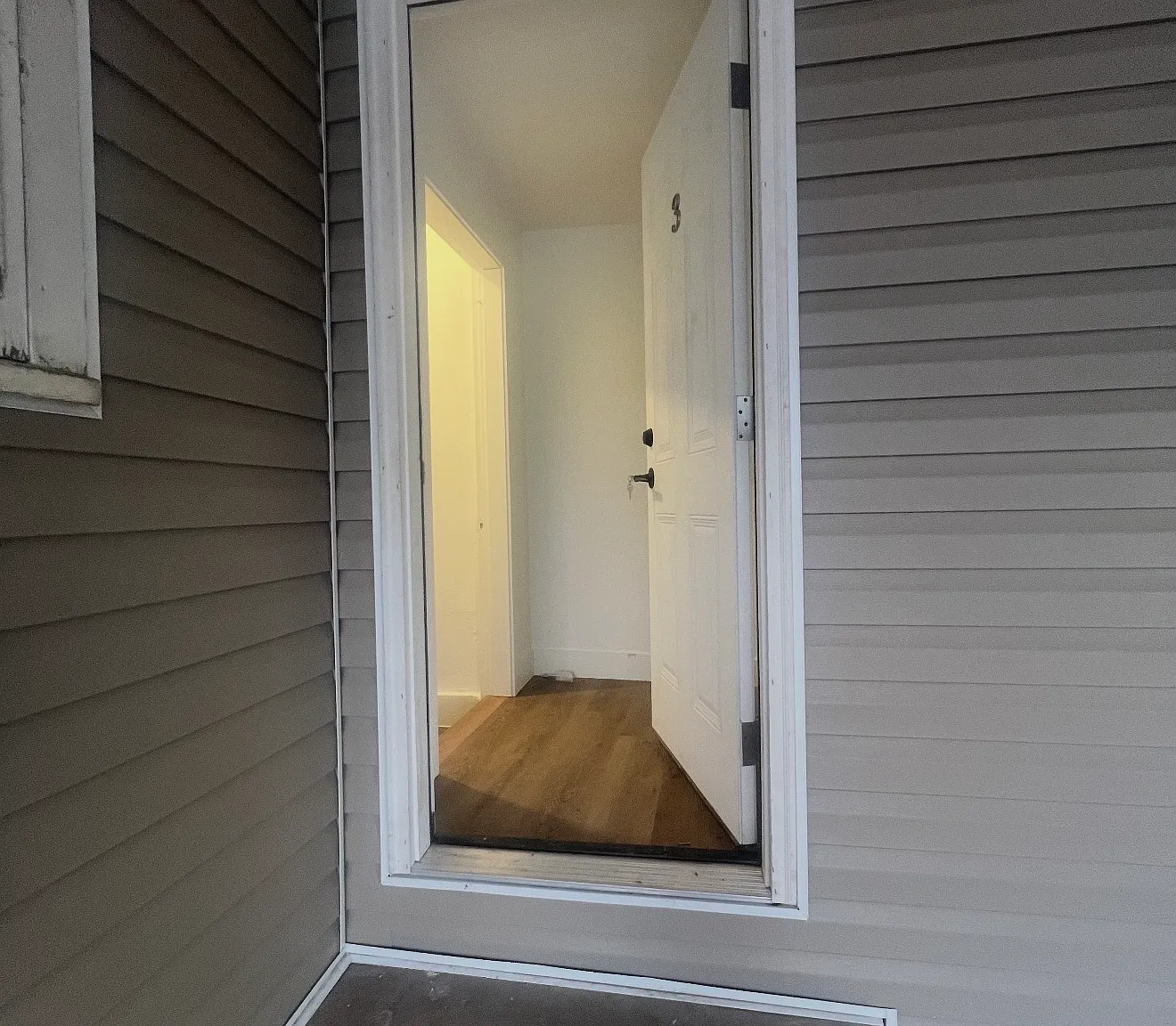 2 bed, $1,200 — Photo 1