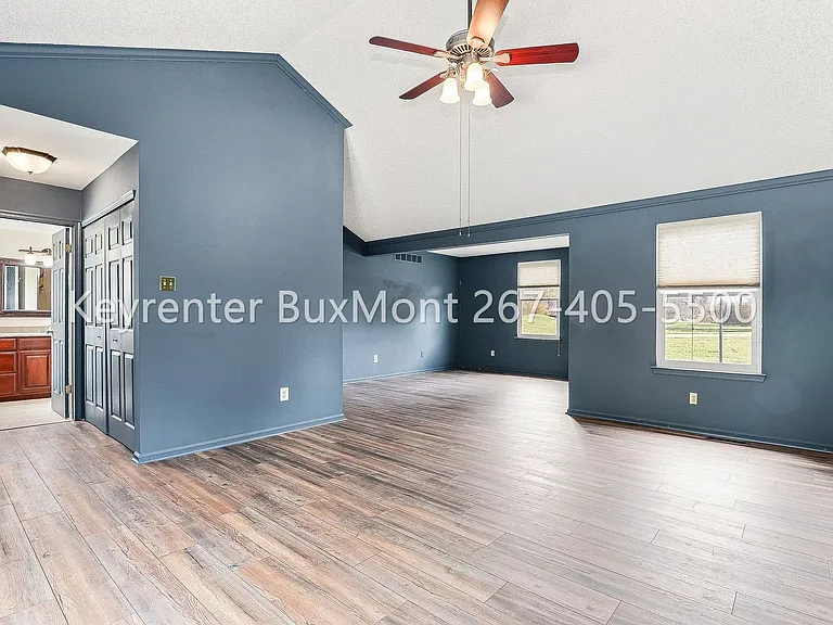 117 Victoria Ln — Photo 10