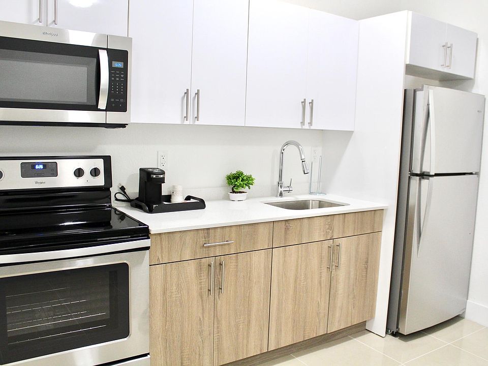 1st image of 971 W Flagler St APT 12