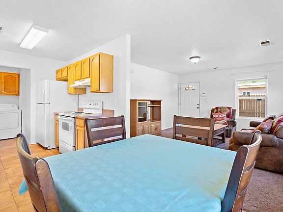 4th image of 2404 Agua Fria St #A