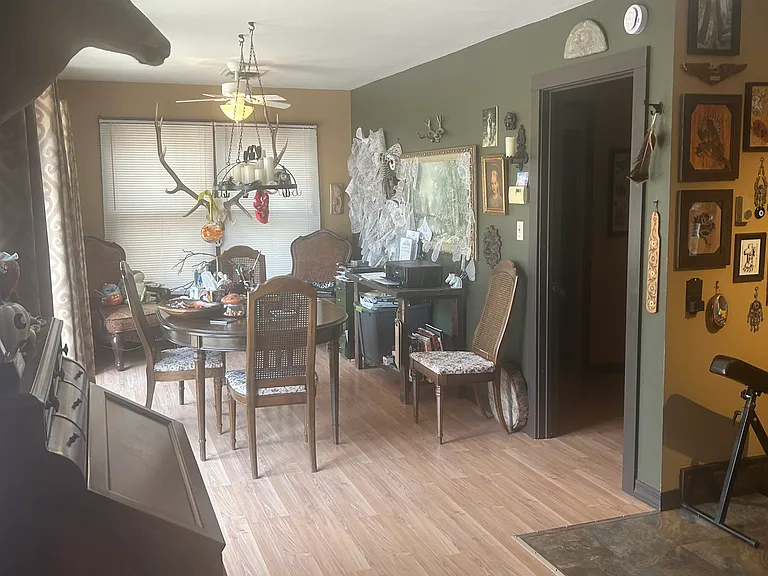 8660 S Market Pl #1 — Photo 3