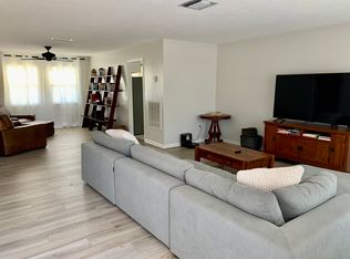 623 Lake Blue Dr, Lake Placid, FL 33852