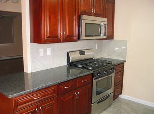 2-82 Virginia Dr #A, Fair Lawn, NJ 07410
