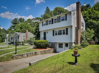 799 Shawsheen St, Tewksbury, MA 01876