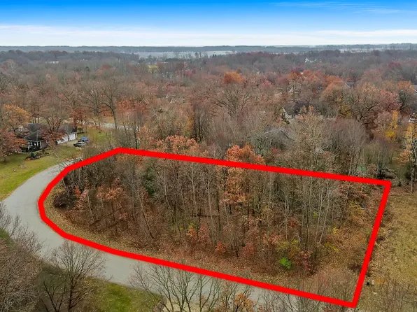 3143 Ferne Ln, Wheatfield, IN 46392