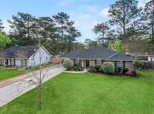 2777 Rue Pickney, Mandeville, LA 70448