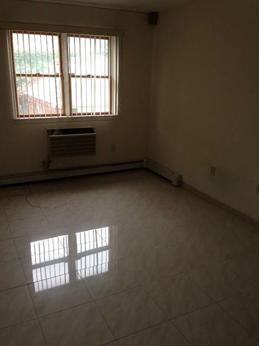 1st image of 1547 72nd St #2