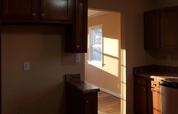 3rd image of 2116 Brentwood St #2116