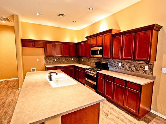 5th image of 17669 W Golden Eye Ave