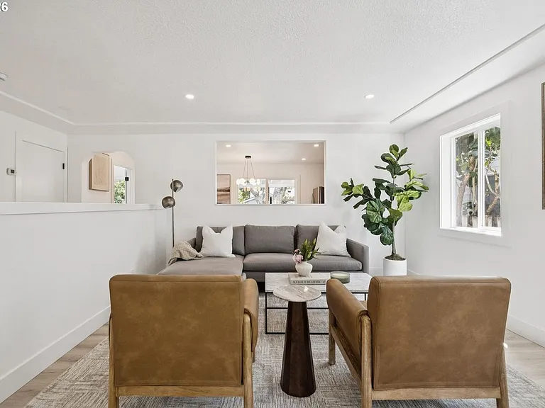 10114 N Calhoun Ave — Photo 5