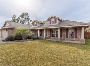 6018 Autumn Pines Cir, Pace, FL 32571