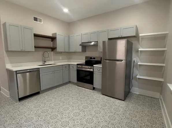 2013 Camp St APT B, New Orleans, LA 70130