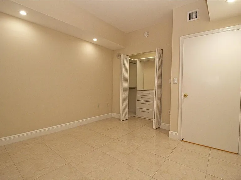4100 Salzedo St #512 — Photo 12