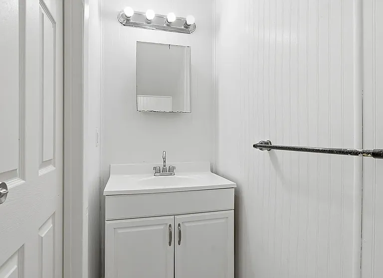 307 Cutty Ct — Photo 19