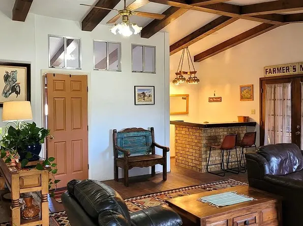 212 Todd Ave, Santa Clara, NM 88026