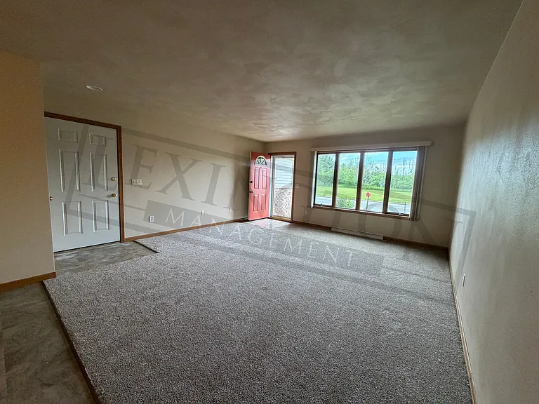827 Foote St — Photo 12