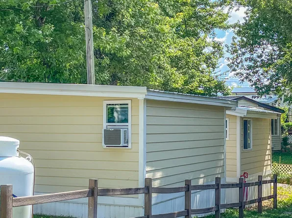 155 Commanche Trl, Crossville, TN 38572