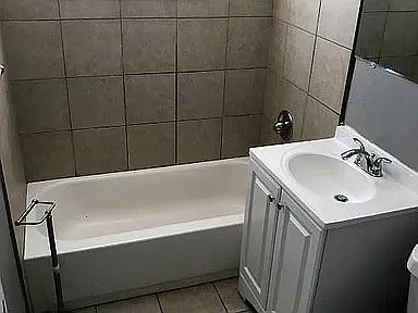 4th image of 3742 Vance St #42