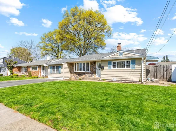 69 Claridge Pl, Colonia, NJ 07067