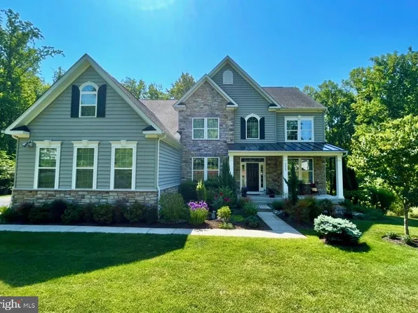 2323 Storm Cat Ct, Eldersburg, MD 21784