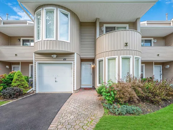 65 Kristin Lane #N/A, Hauppauge, NY 11788