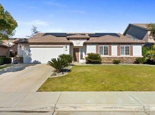12210 Quiet Pasture Dr, Bakersfield, CA