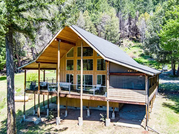431 Galaxy Dr, Salyer, CA 95563