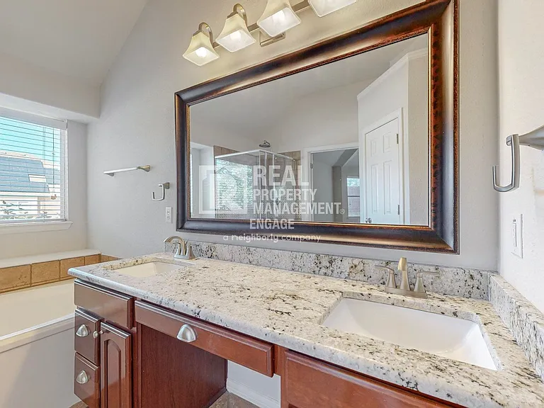 14609 Frisco Ranch Dr — Photo 32