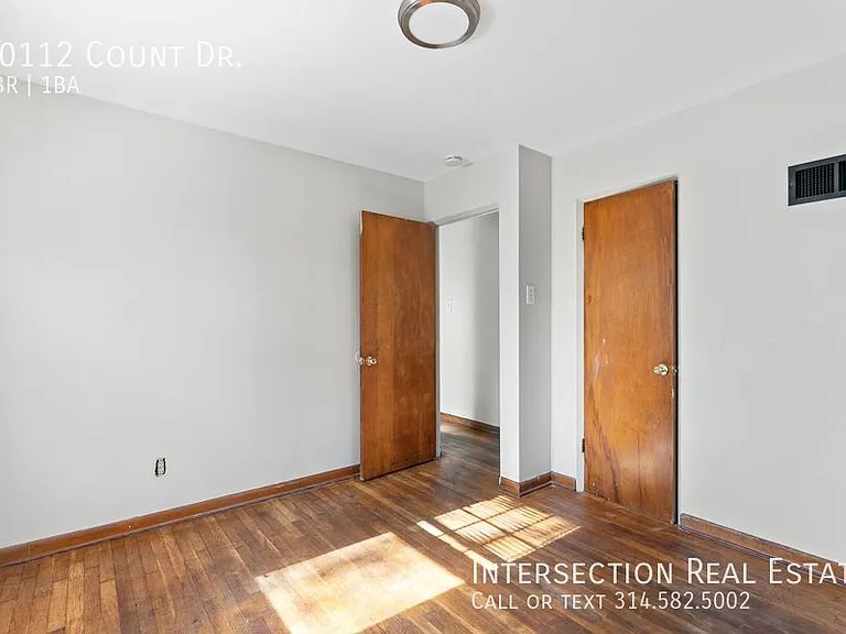 10112 Count Dr — Photo 13