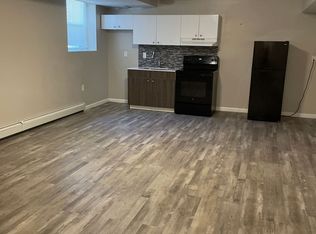 23 Ward Pl #M-2, Hartford, CT 06106