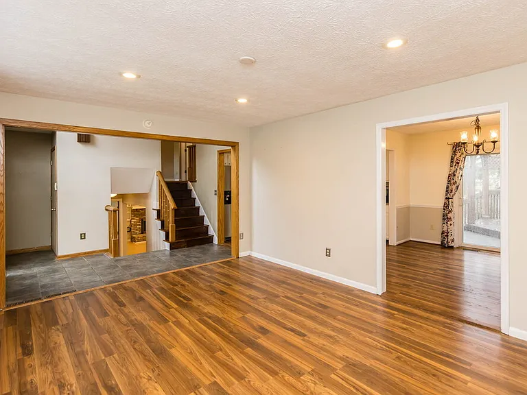 5334 Tara Hill Dr — Photo 25