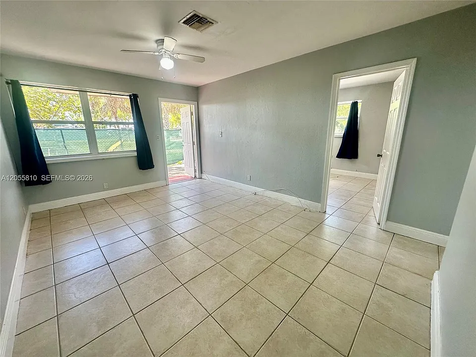 2110 Washington Ave #2110