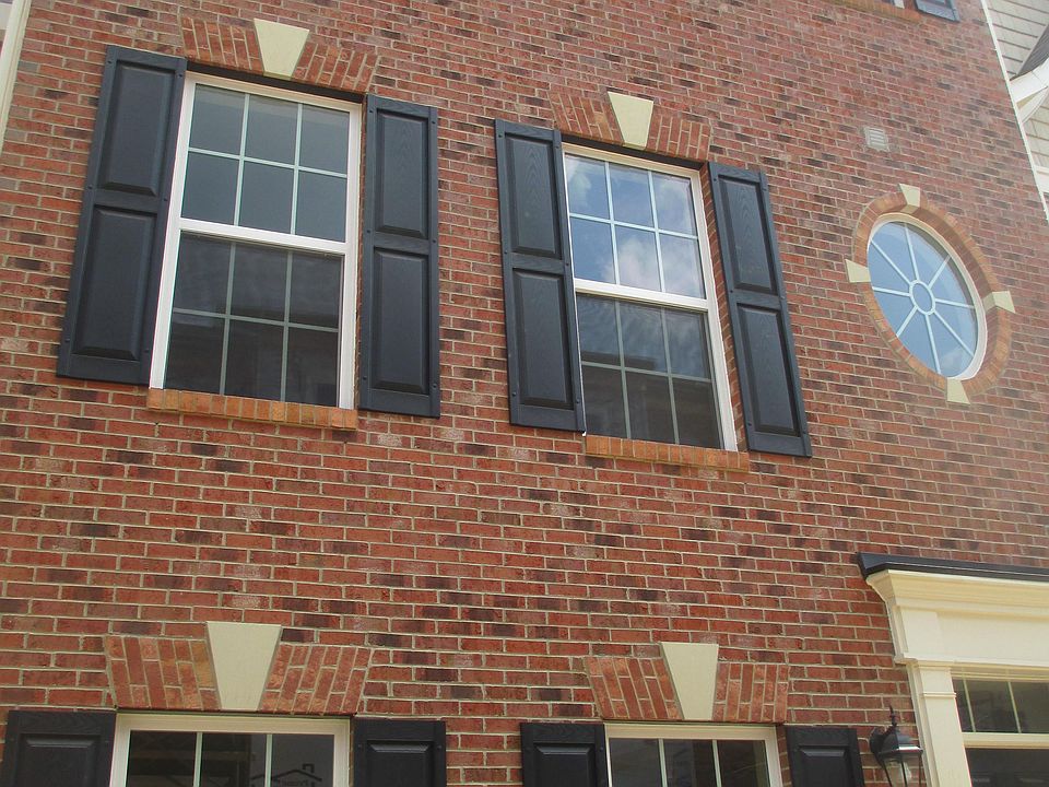 Front Of the House