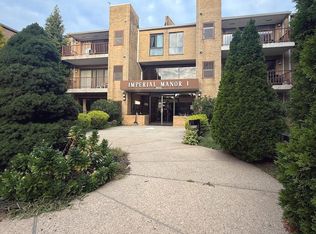 8910 Krewstown Rd UNIT 111, Philadelphia, PA 19115